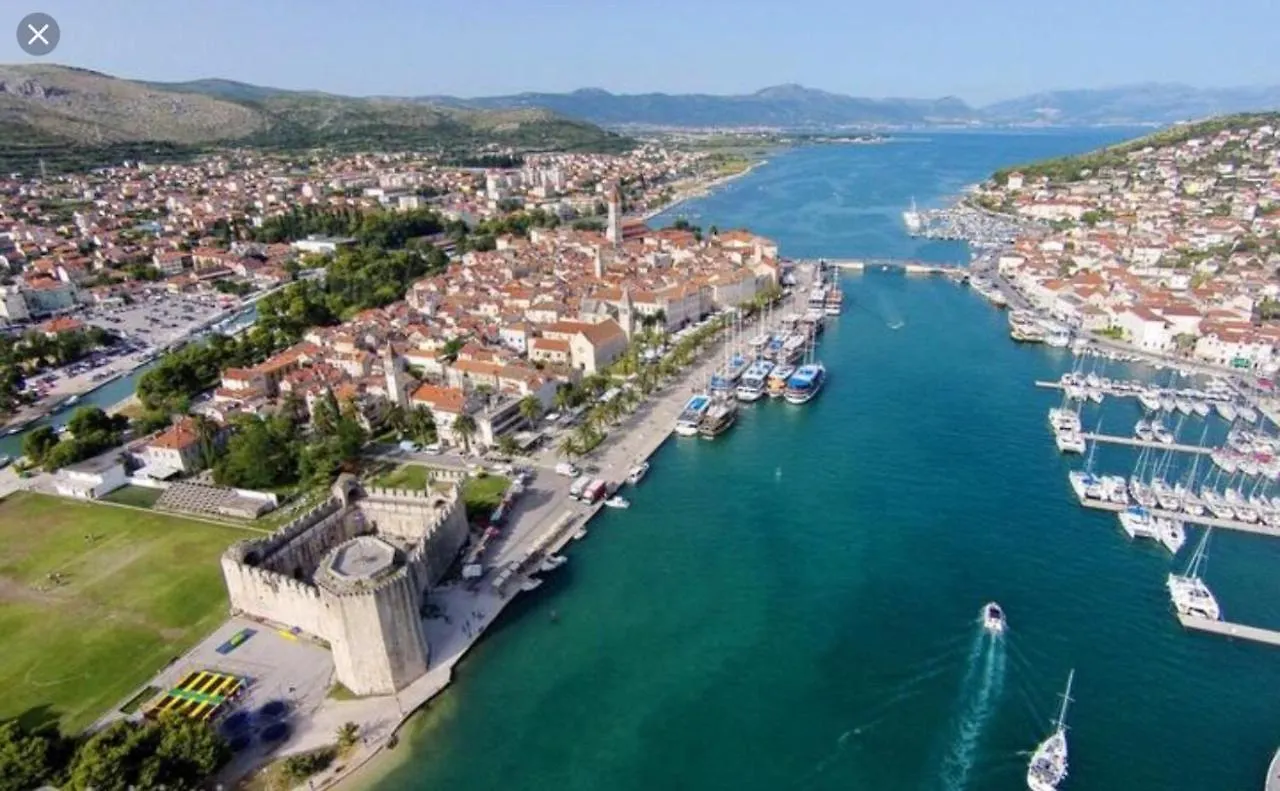 Apartment The Best Old Town View Apartment, 5 Min Walk, Parking Trogir