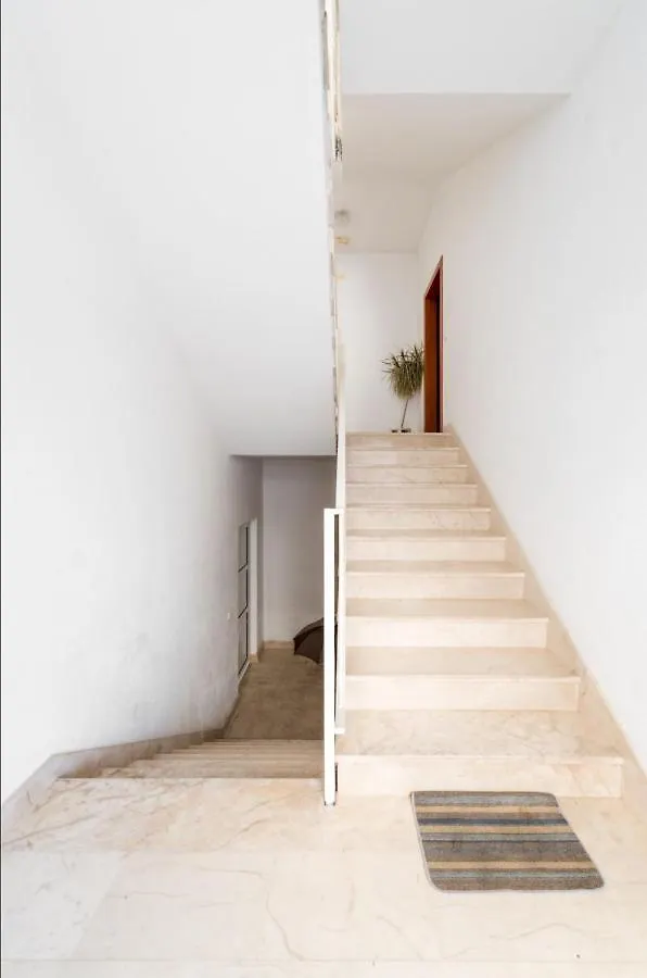The Best Old Town View Apartment, 5 Min Walk, Parking Trogir 0*,